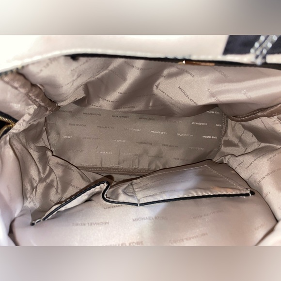 Michael Kors backpack - Picture 5 of 6